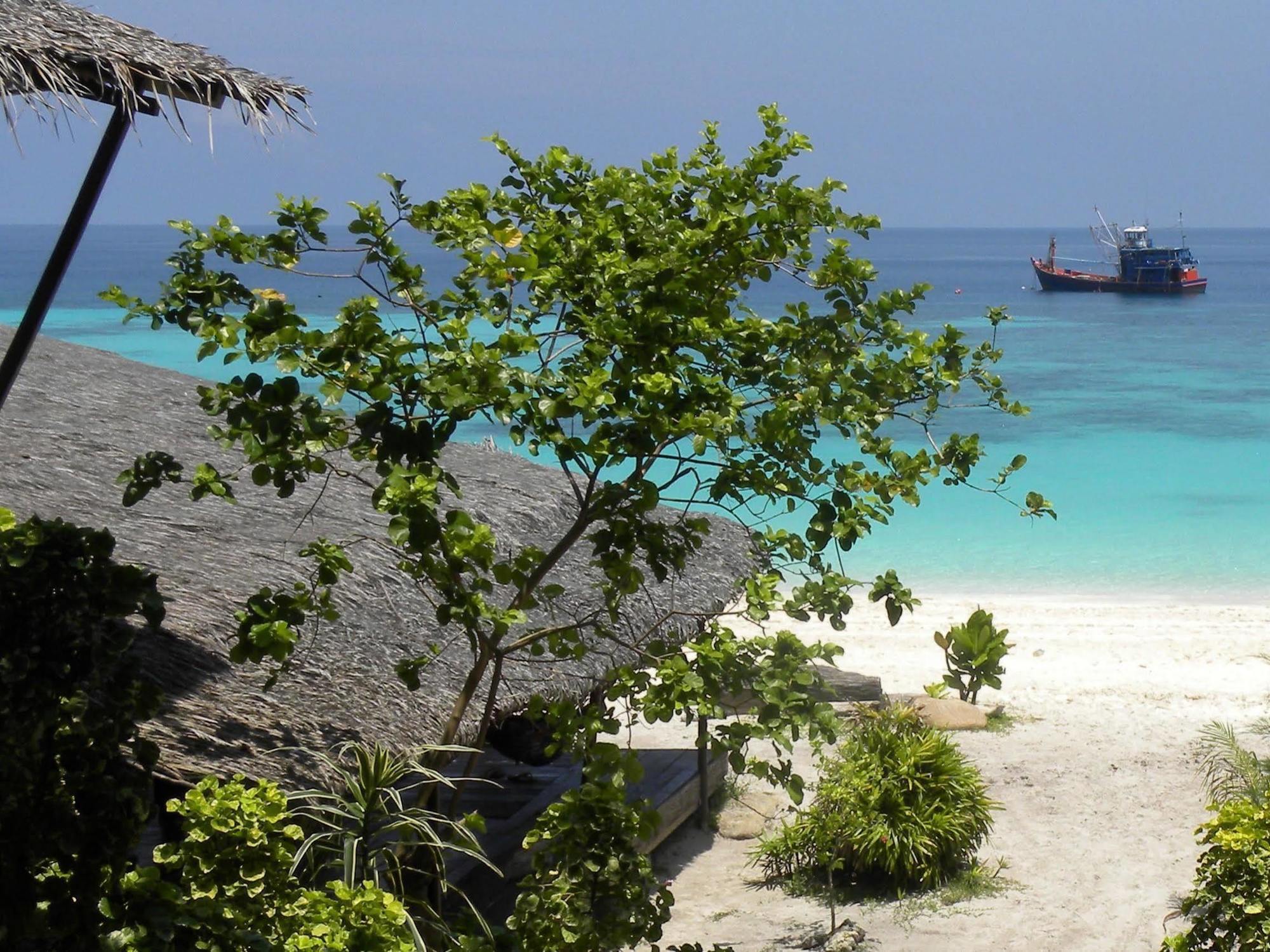 Blue Tribes Garden Beach 3* Koh Lipe