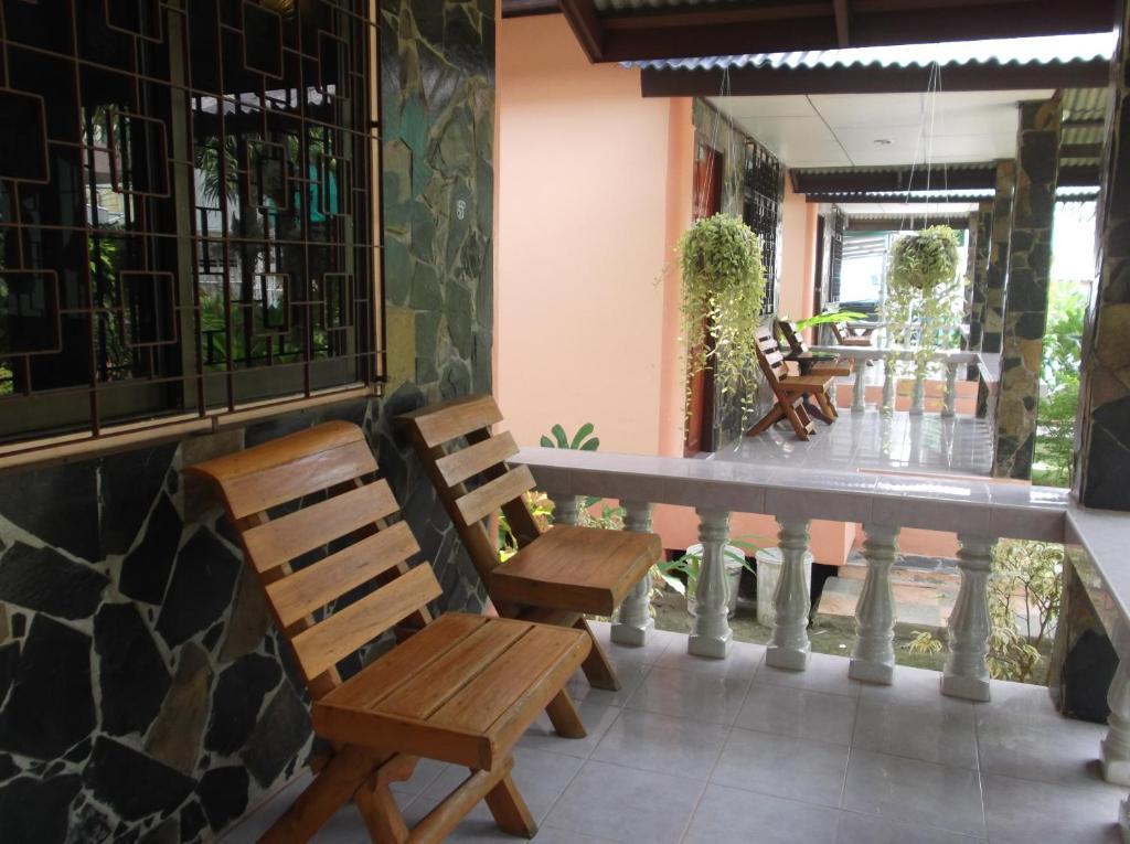 Family House Resort Haad Rin