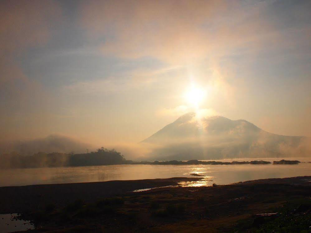 Aenguy Sabey Chiangkhan Chiang Khan