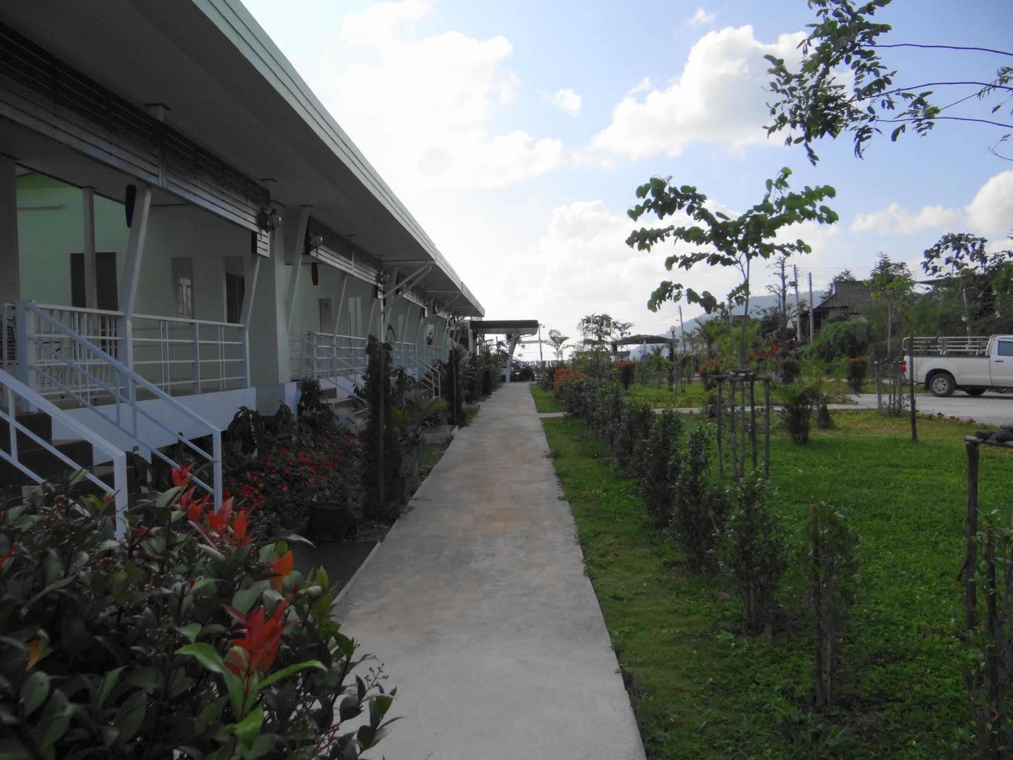 Mossview Khaokho Resort
