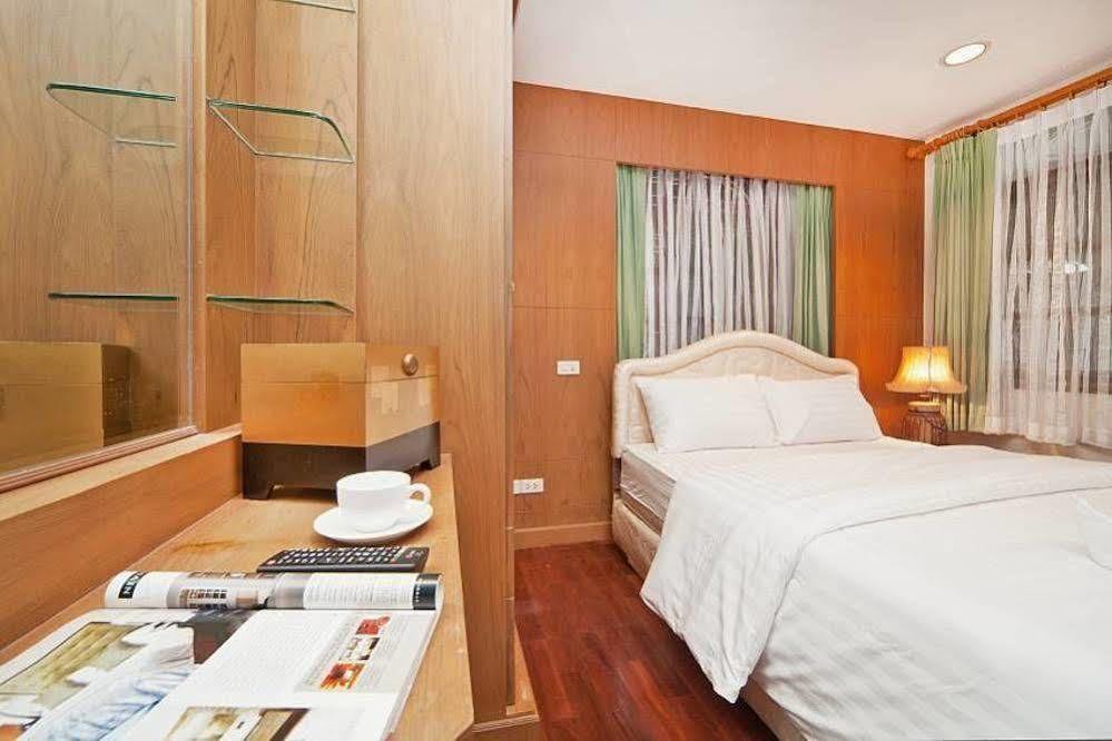 Villa Baan Ruean Thai