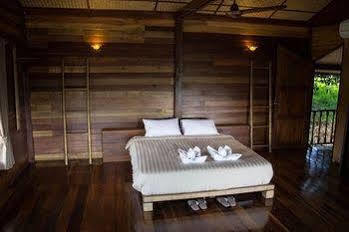 Bambuh Boutique (adults Only) Apartment