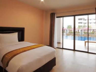 Hotel Paragon 4*