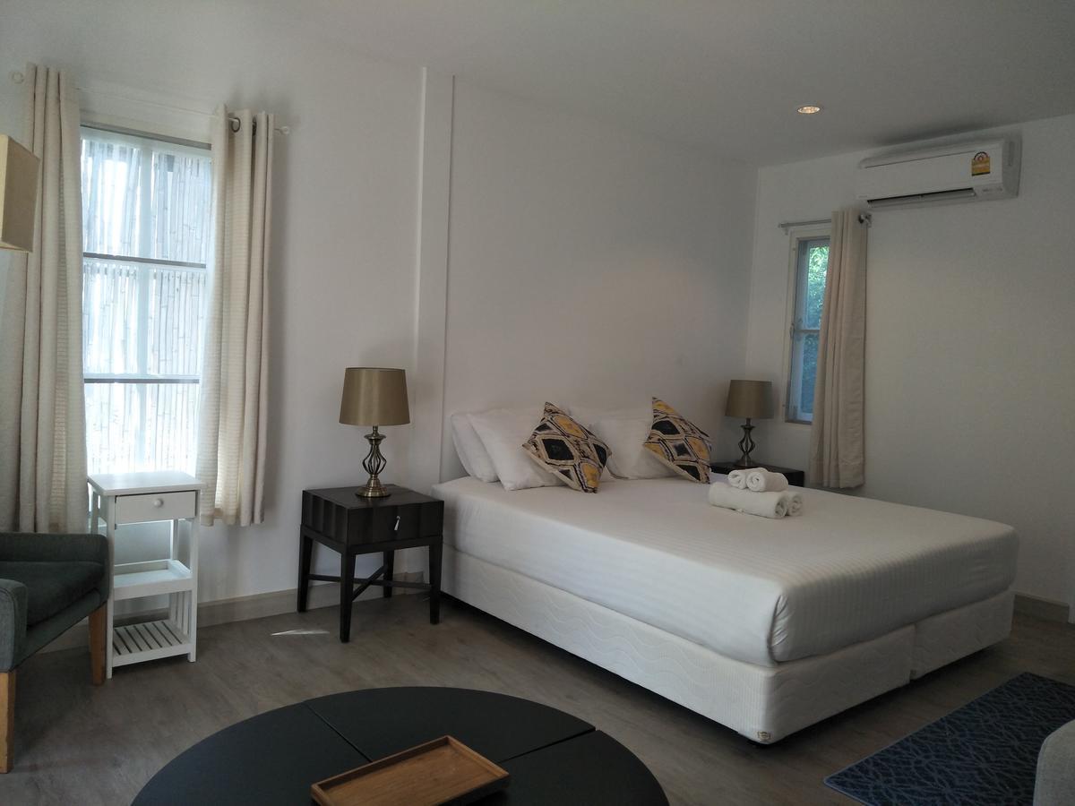 Oasis91 & Restaurant Hotel Haad Chao Samran