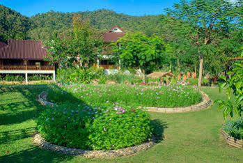 Maekok River Village 4* Mae Ai