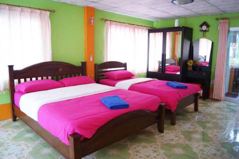 Buachompoo Guest house