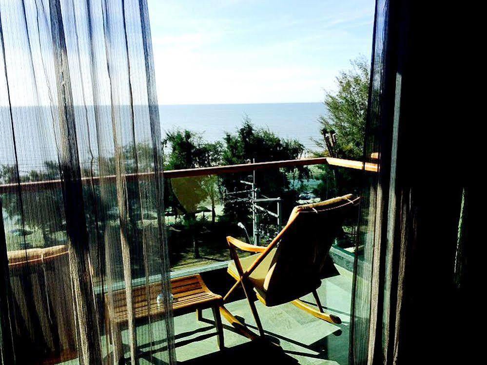 Hotel I Calm Resort Cha Am