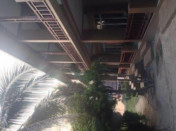 Hotel Hut Sun Haad Son