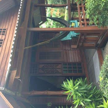 Hut Sun Hotel