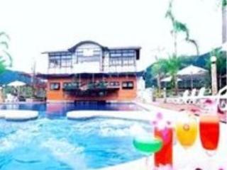 Aunchaleena Front Hotel 3*