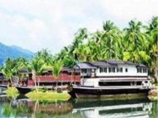 Hotel Aunchaleena Front Koh Chang