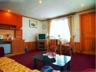 Hotel Aunchaleena Front 3*