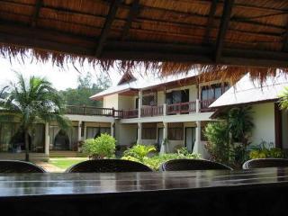 The Waterfront At Fishermans Village Resort 3*