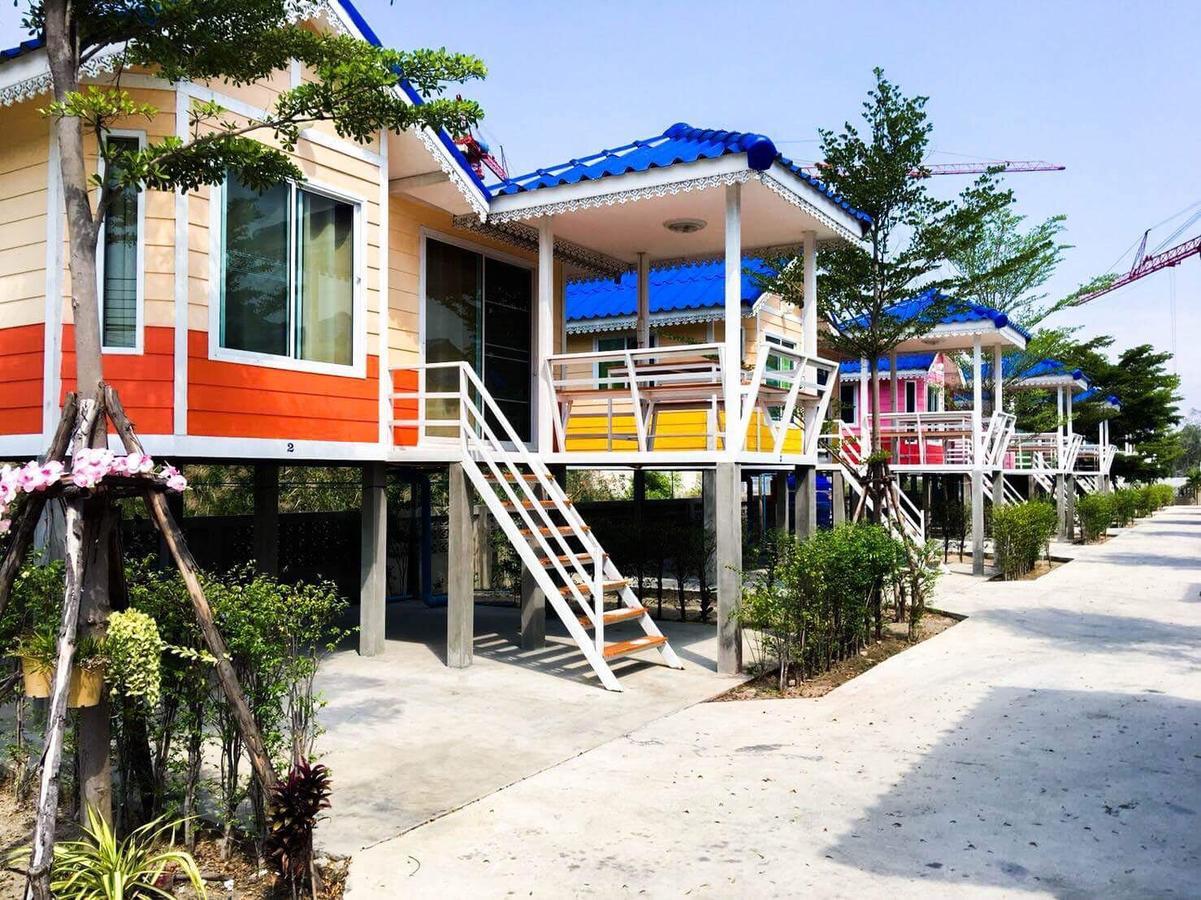 Resort Rainbow House @cha-am 2*