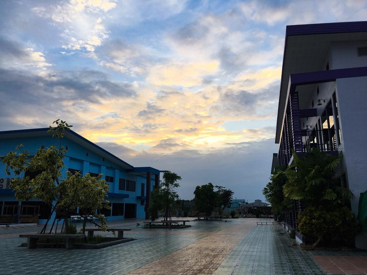 Resort Menam Nakhon Pathom