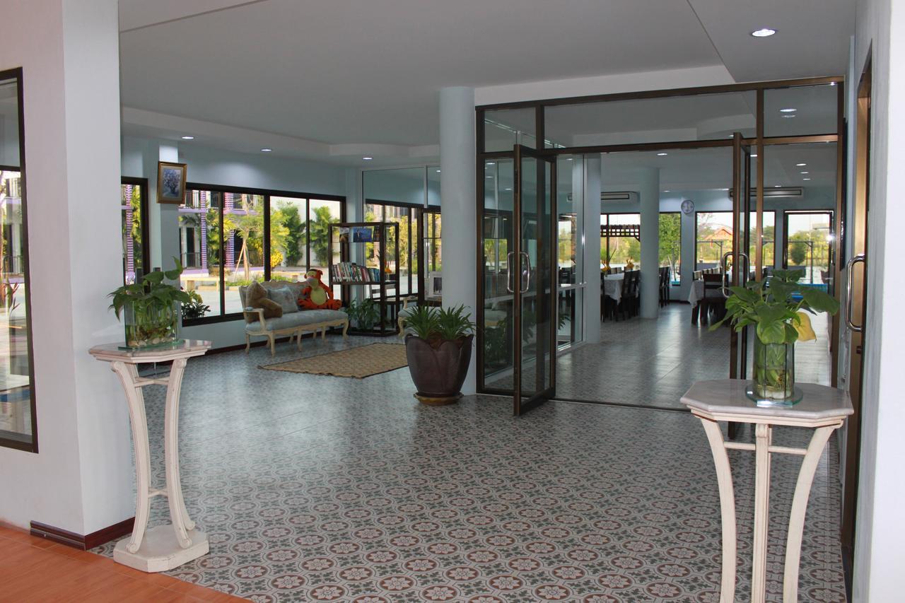 Resort Menam 4*