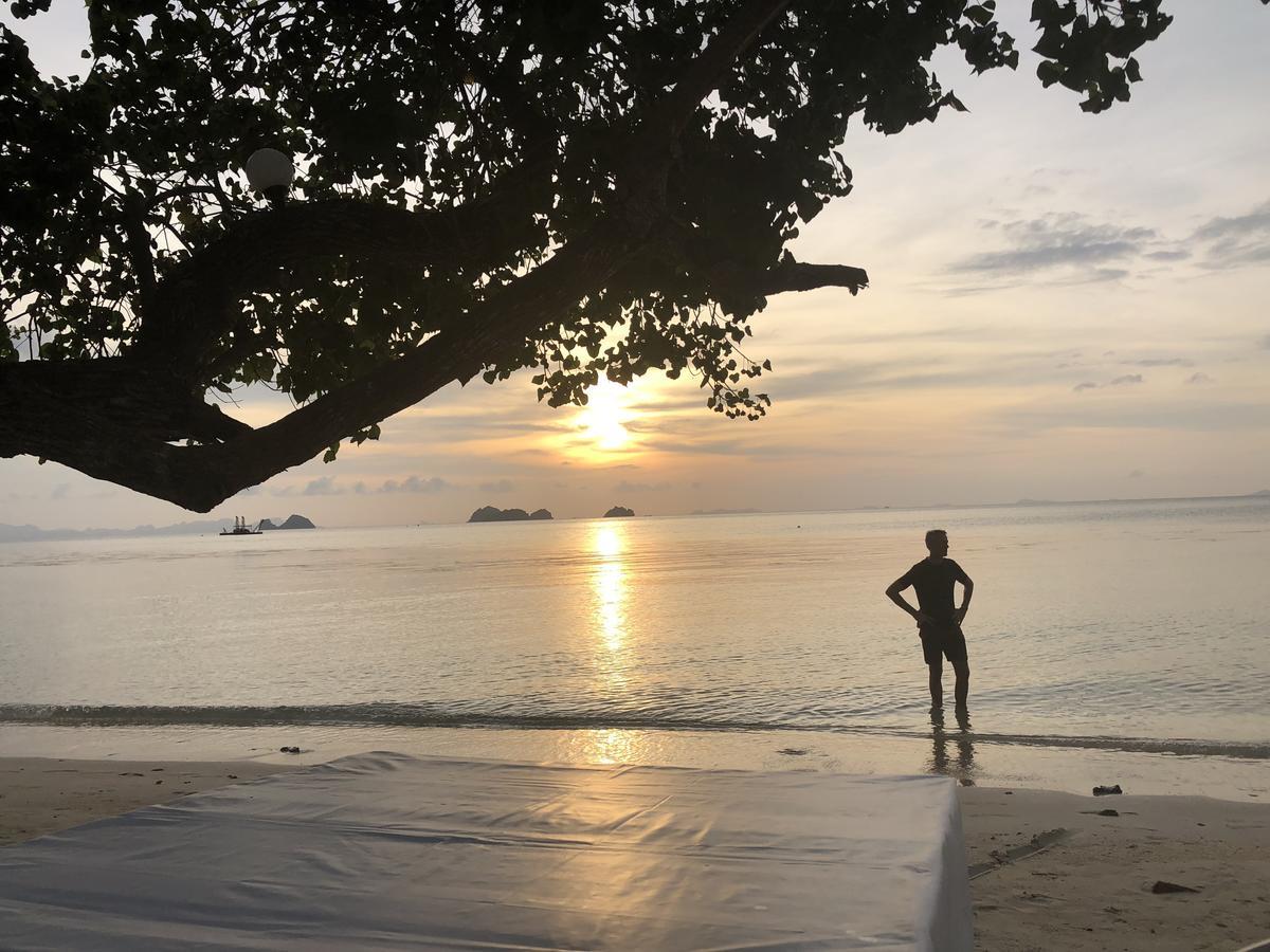 Aforetime Beach House Hostel Taling Ngam (Koh Samui)