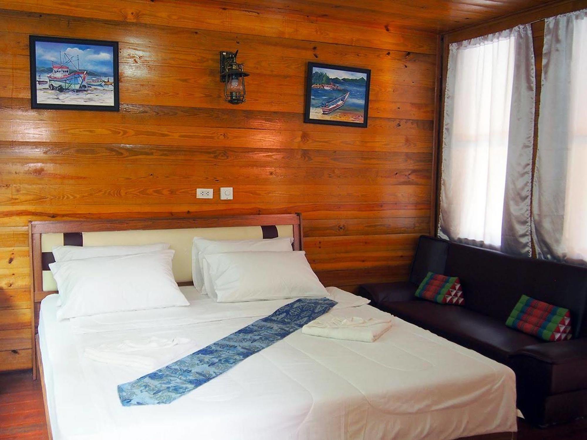 Coco Hotel
