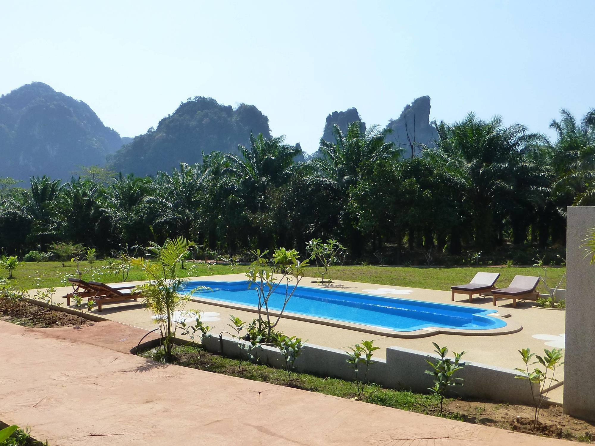 Hotel Khao Sok Jasmine Garden - Sha Certified Khao Sok National Park