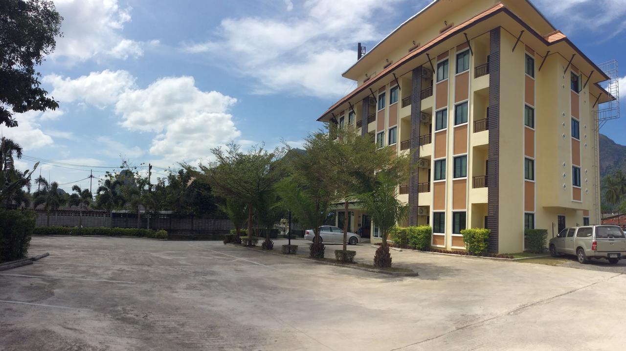 Hotel T.p. Place Phang Nga