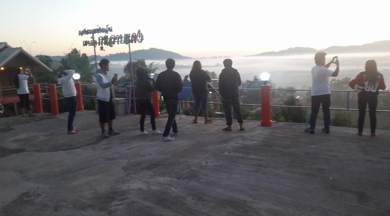 Resort กุหลาบแดง *