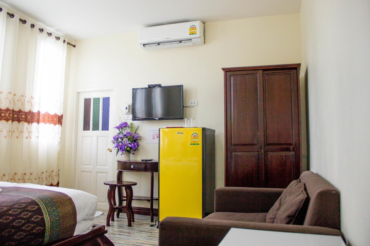 Hotel Raiwin Buri 3*