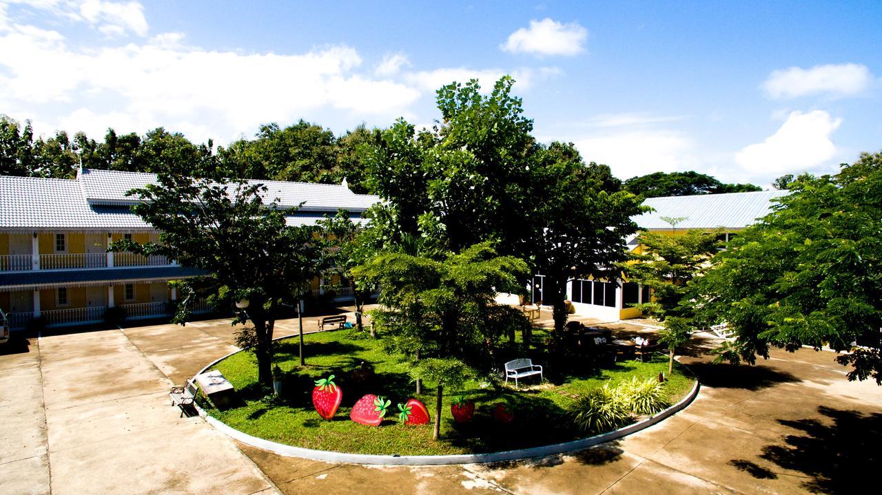 Hotel Raiwin Buri Phrae