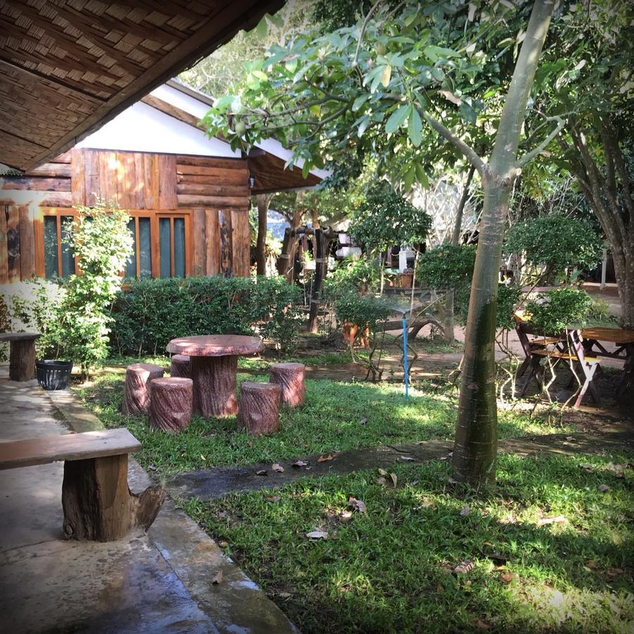 Resort Ban Pataraphan: Traditional Thai Retreat In Khunyuam, Maehongson Ban Khun Yuam