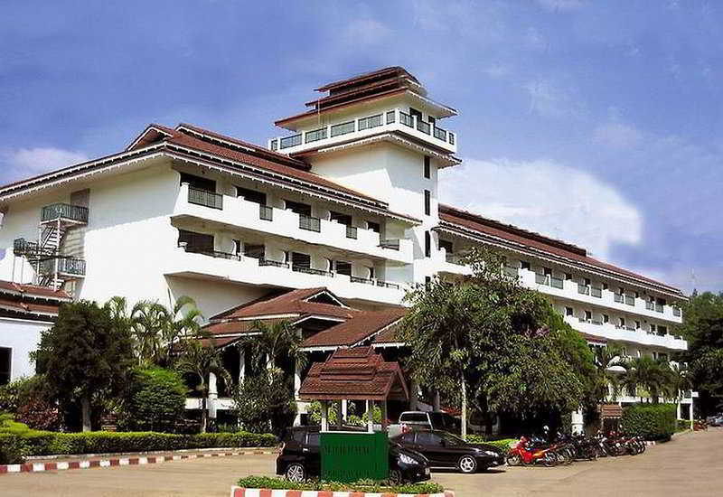 Hotel Rooks & 3*