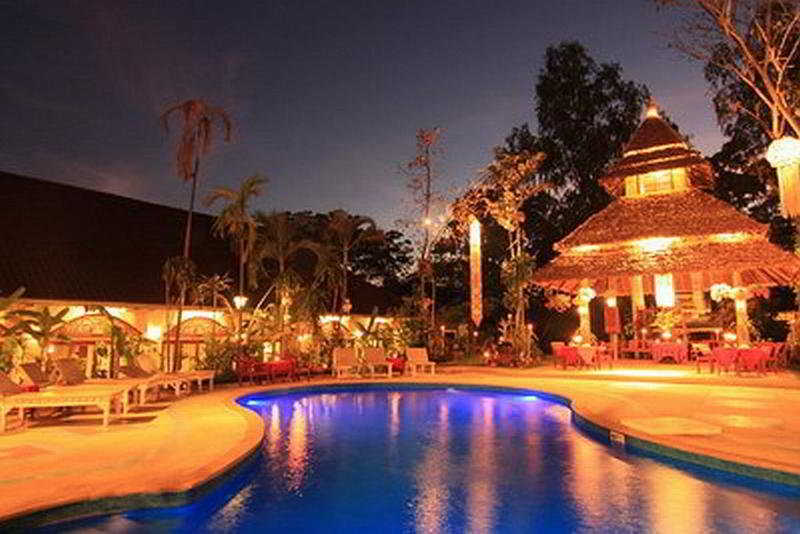 Mae Hong Son Hotel Resort 3*