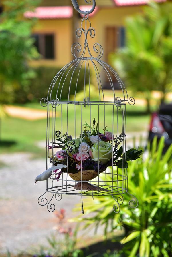 Sermsuk Boutique Pran Buri