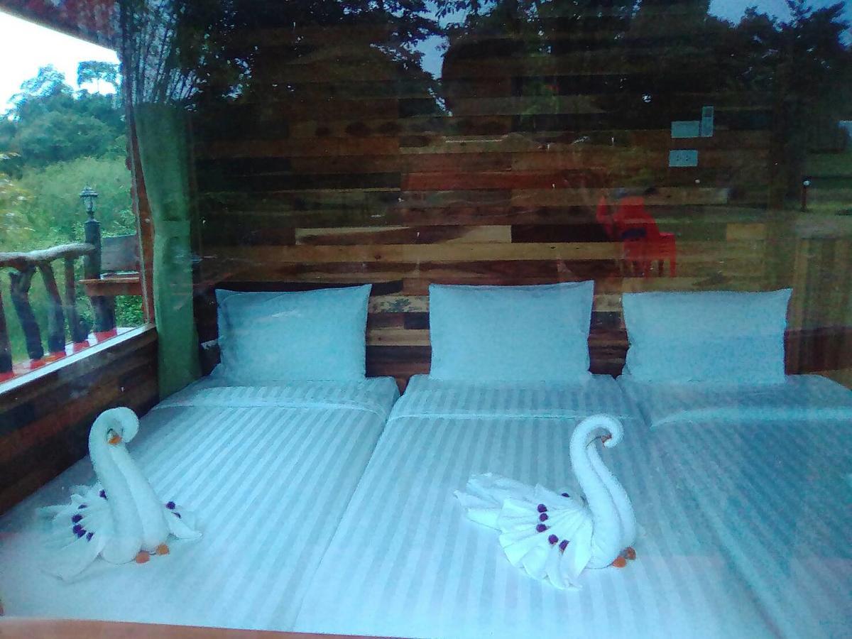 Resort Baan Phukaotoknam