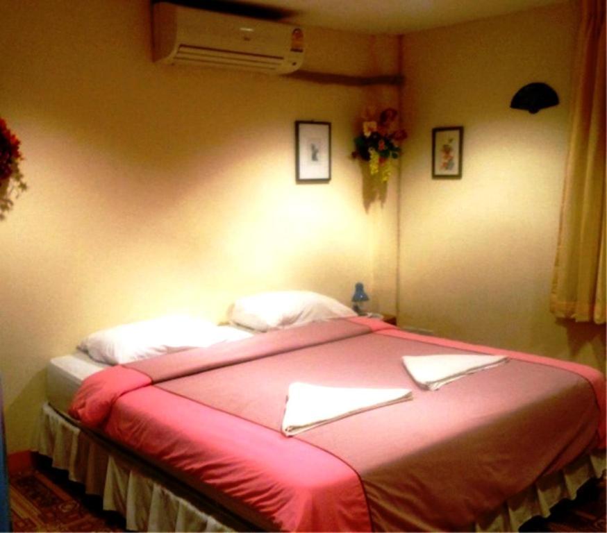 Bayleaves Guest house Ban Nong Tabaek