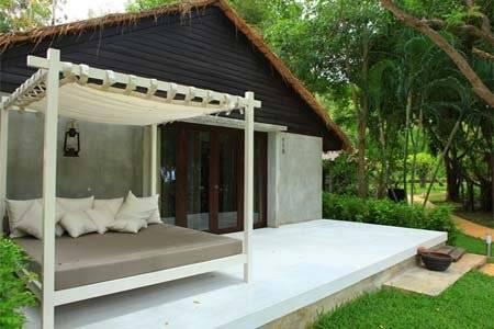 Casuarina Hotel Cha-Am