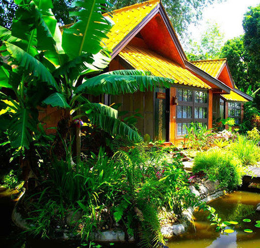Areeya Phuree Thaton Mae Ai