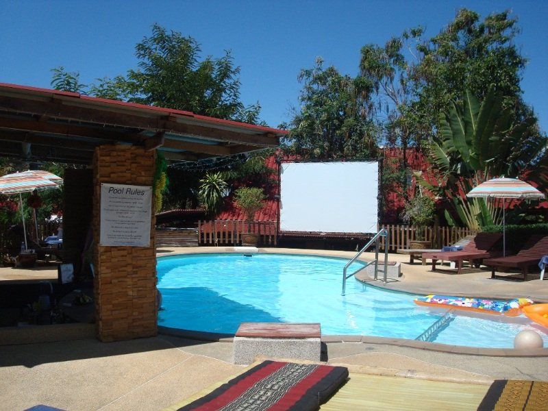 Tropical Garden Lounge Hotel 2*