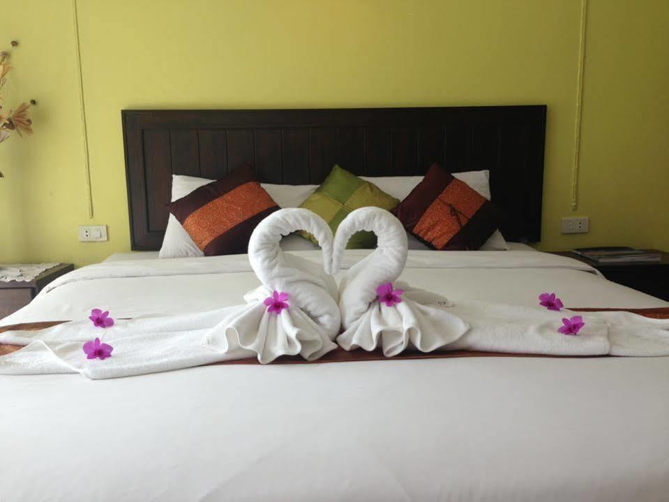 Koh Kwang Seaview Hotel Klong Muang Beach
