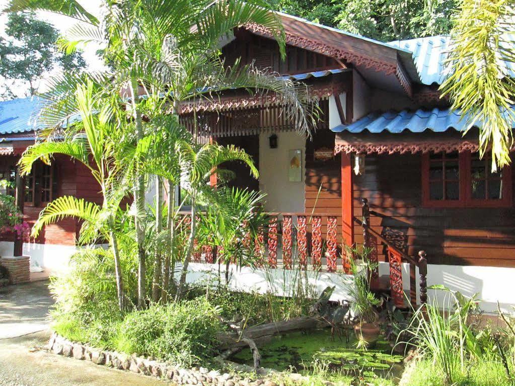 Happiness Guest house 3*