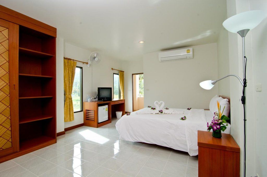 Diamond Place Hotel