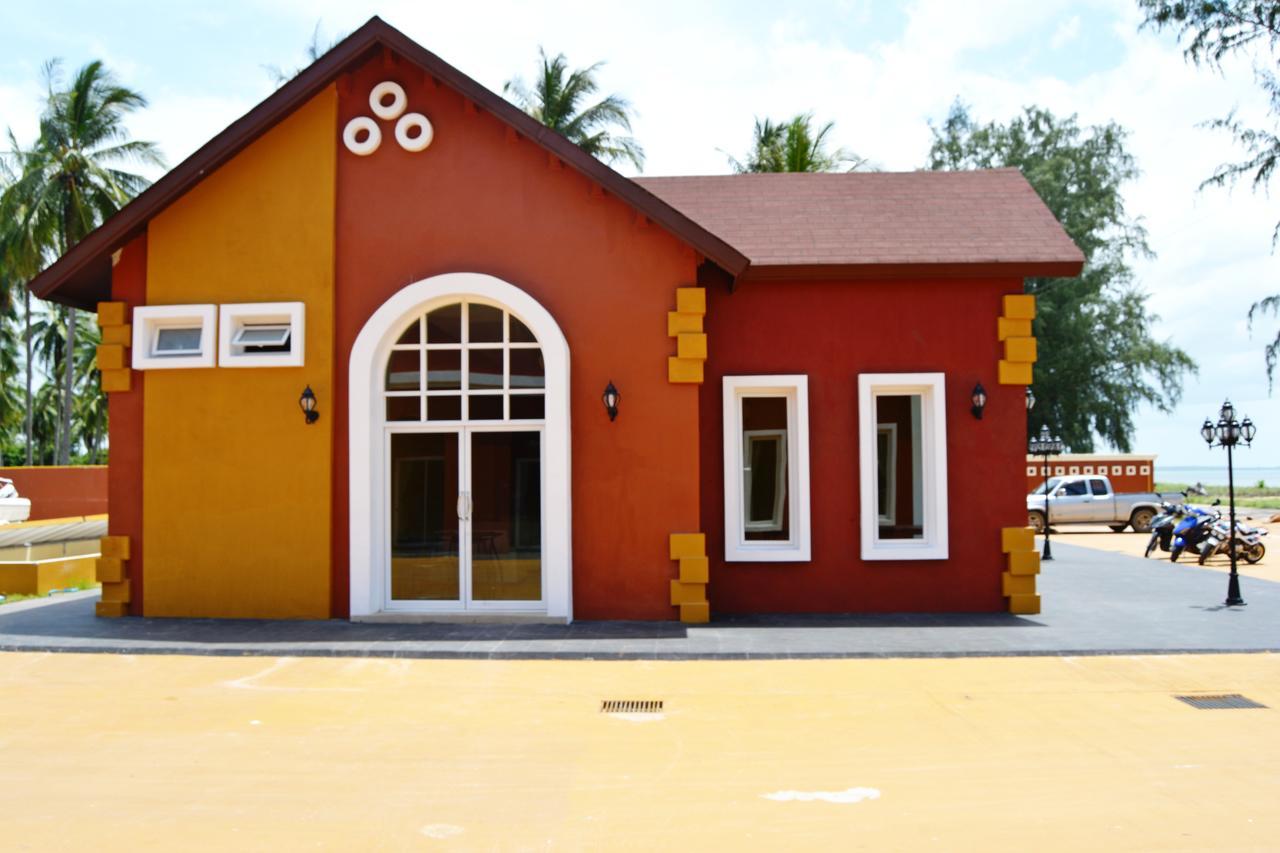 World Cat Resort Bang Saphan