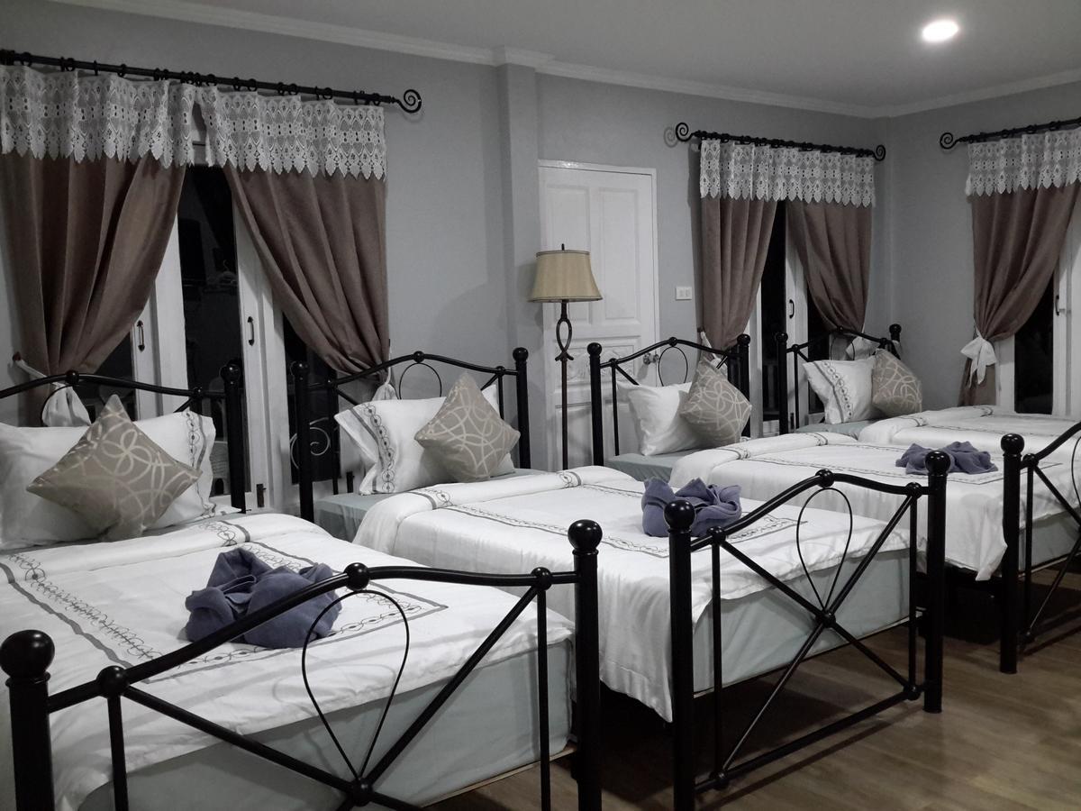 Hotel Sky Koh Samet