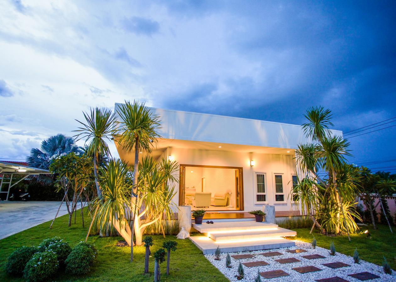 Resort West View 3*