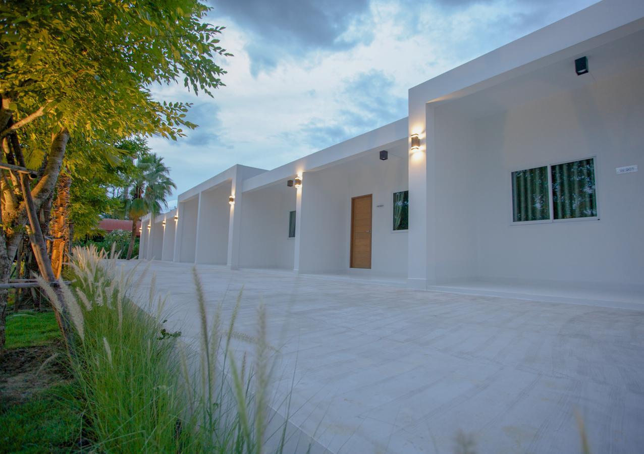 West View Resort 3*