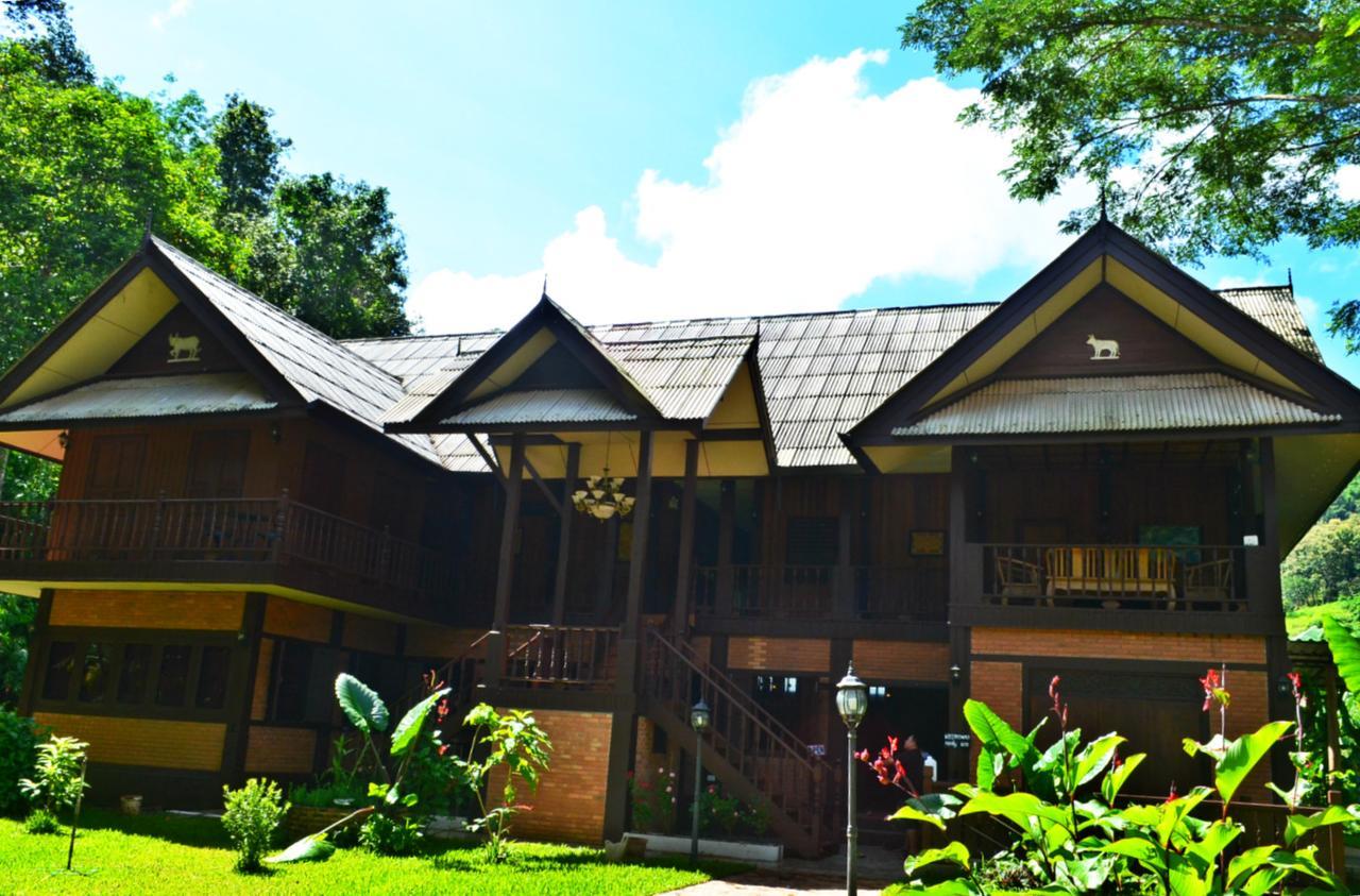 The White Buffalo Resort