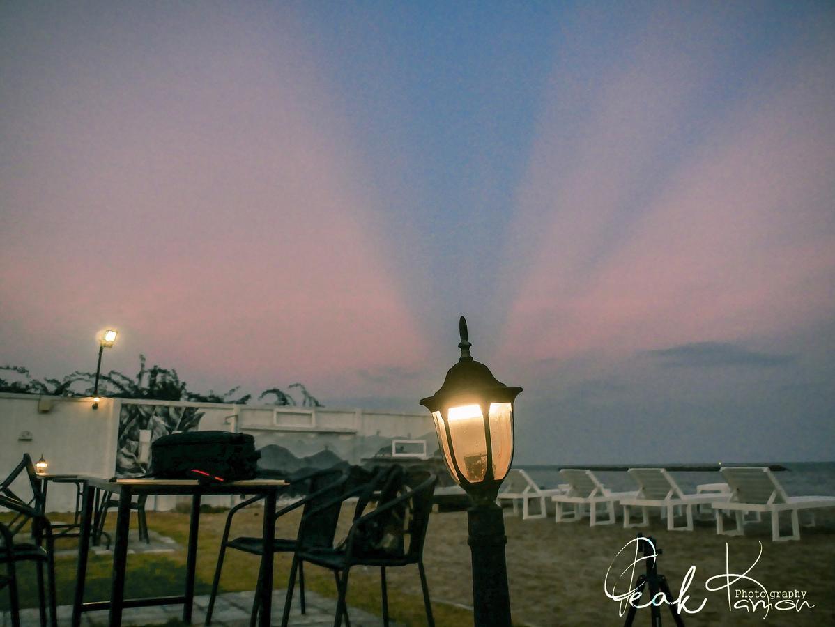 Loft Caravan Resort Haad Chao Samran