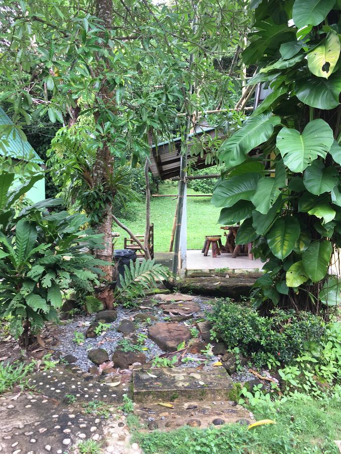 Tp Hut * Koh Chang