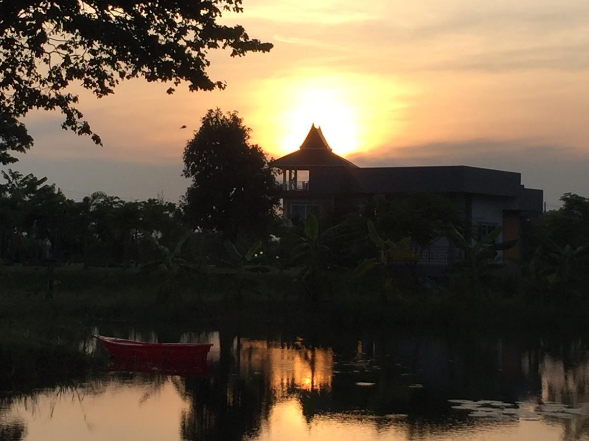 Resort Ok Farm Det Udom