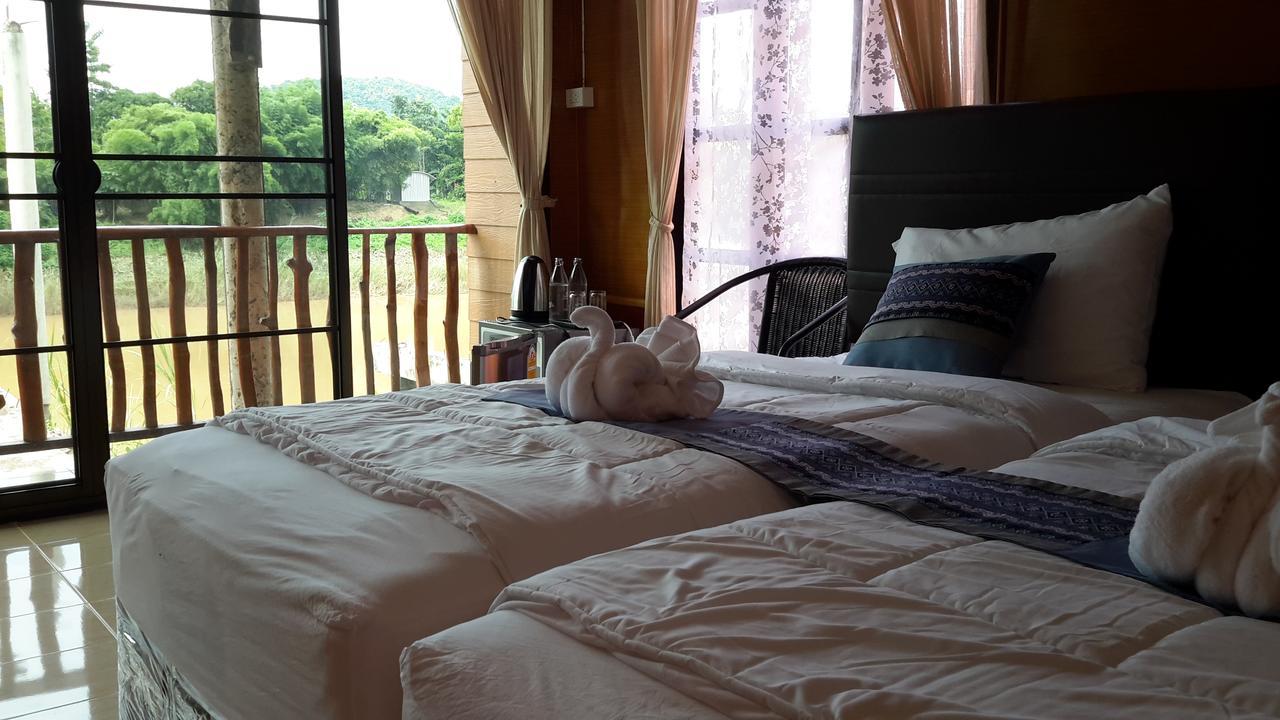 Sisatchanalai Heritage 3*