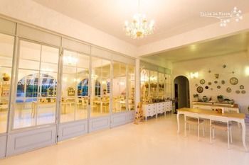 La Flora Hotel 3*