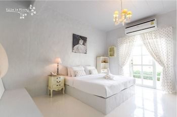 La Flora Hotel Kanchanaburi